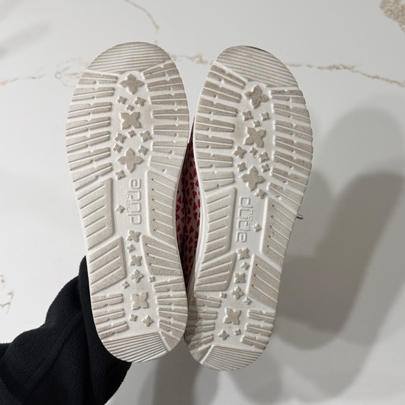 Hey Dude Wendy Love Tan Red Heart Shoes | 6 - Picture 6 of 7